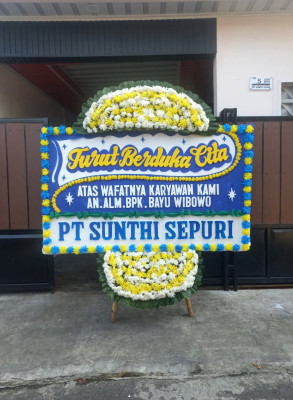 Papan Bunga Duka di Kauman Kidul
